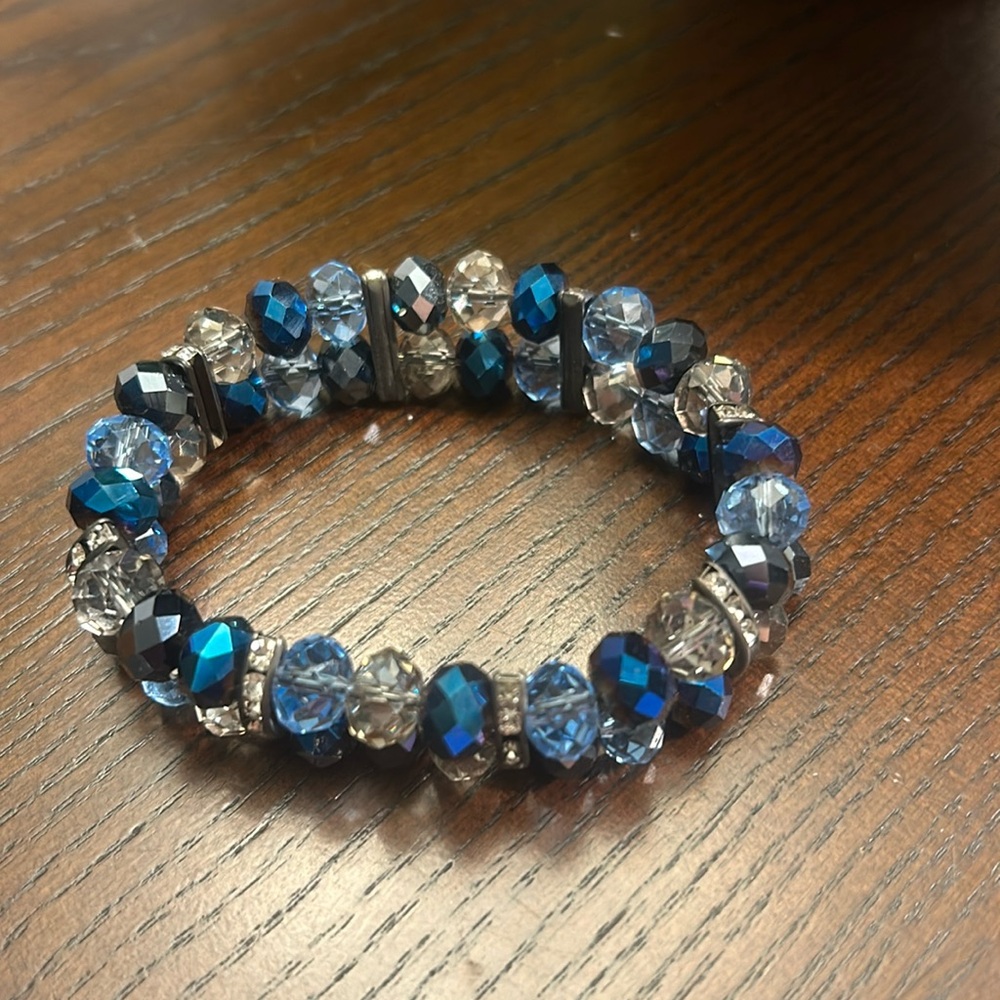 Blue and clear Aurora Borealis beaded stretch bracelet with rhinestone spacers